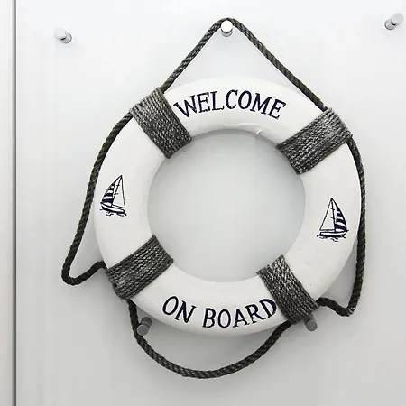 Am Yachthafen In * Peenemunde