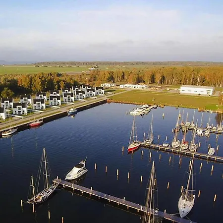 Am Yachthafen In * Peenemunde