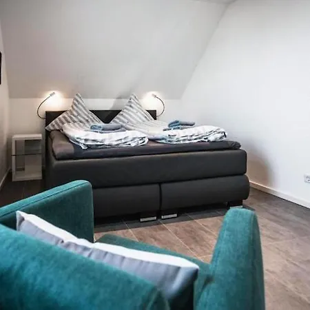 Holiday home Am Yachthafen In Peenemunde