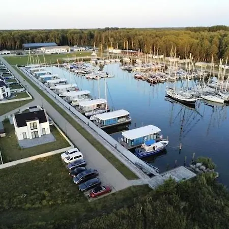 Holiday home Am Yachthafen In Peenemunde